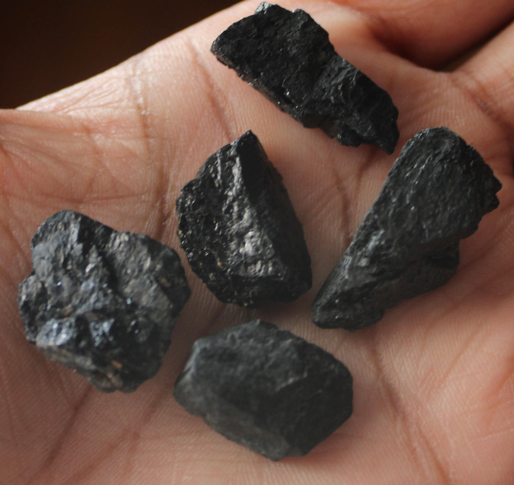 Black Tourmaline (Small Chips)